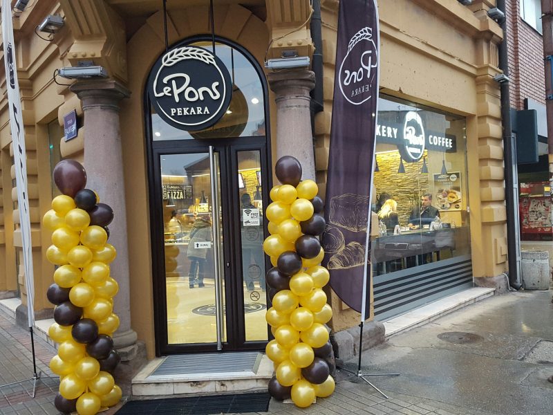 Grand Opening Le Pons